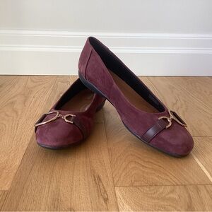 NWOT Geox Burgundy Suede Flats with Gold Detail